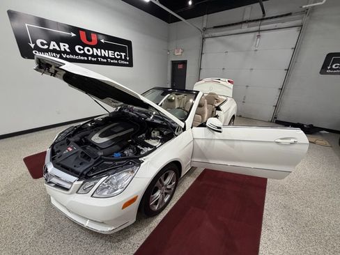 Used 2011 Mercedes-Benz E 350 Cabriolet image 34