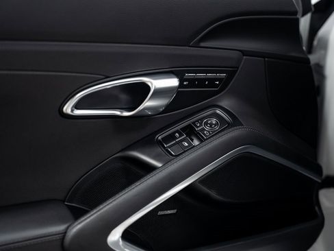 Used 2019 Porsche 911 Carrera 4S image 59