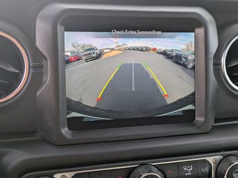 Used 2021 Jeep Wrangler Unlimited Rubicon 4xe w/ Steel Bumper Group image 21