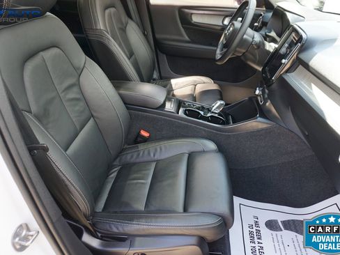 Used 2023 Volvo XC40 B5 Plus w/ Driver Assist Package AWD/4WD image 26
