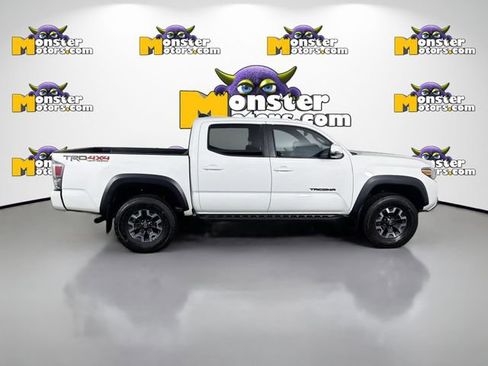 Used 2021 Toyota Tacoma TRD Sport AWD/4WD image 4