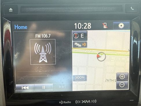 Used 2017 Toyota Tundra Limited image 30