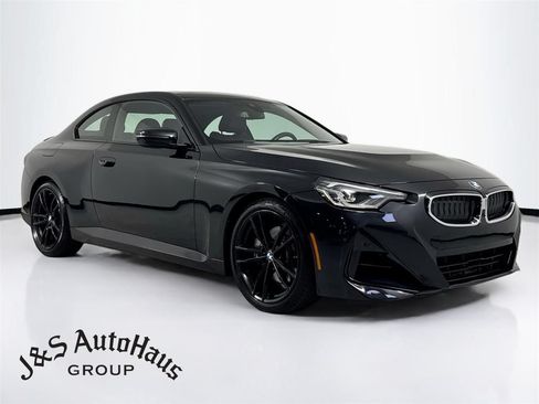 Used 2024 BMW 230i Coupe w/ Premium Package RWD image 1