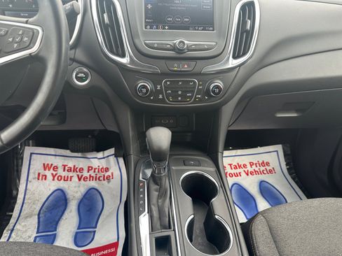 Used 2024 Chevrolet Equinox LT image 11