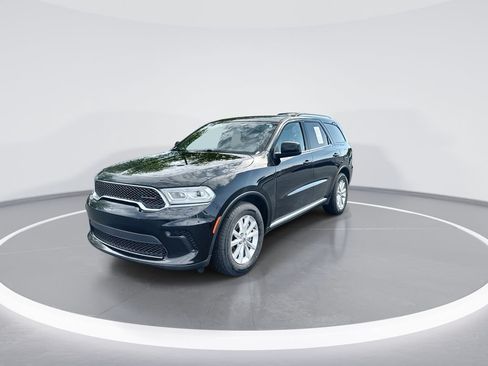 Used 2023 Dodge Durango SXT RWD image 4