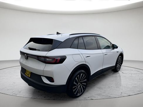 New 2026 Volkswagen ID.4 Pro AWD/4WD image 3