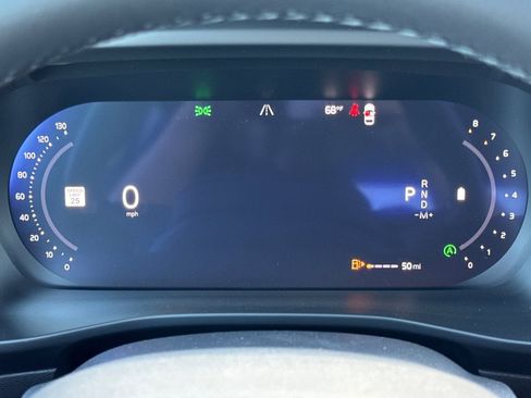 New 2026 Volvo XC40 B5 Core AWD/4WD image 27