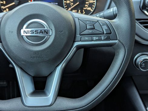 Used 2021 Nissan Altima 2.5 SV image 19