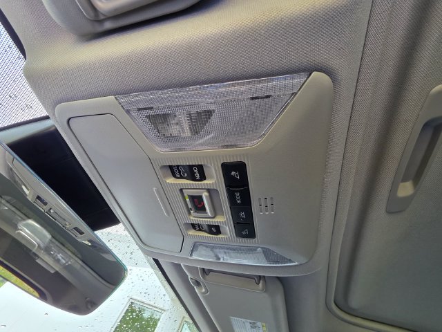 Used 2023 Toyota RAV4 XLE w/ Convenience Package FWD image 26