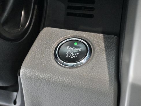 Used 2018 Ford F150 Lariat AWD/4WD image 11