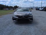 Used 2023 Toyota Camry SE image 2