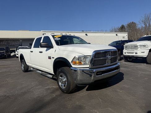 Used 2012 RAM 2500 ST w/ Chrome Appearance Group image 21