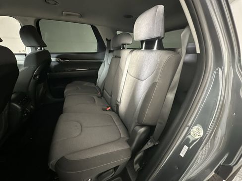 Used 2021 Hyundai Palisade SE FWD image 23