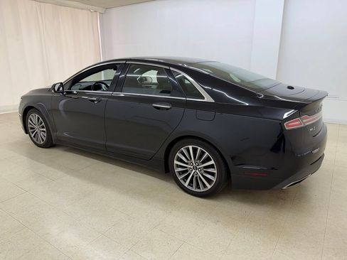 Used 2020 Lincoln MKZ AWD image 3