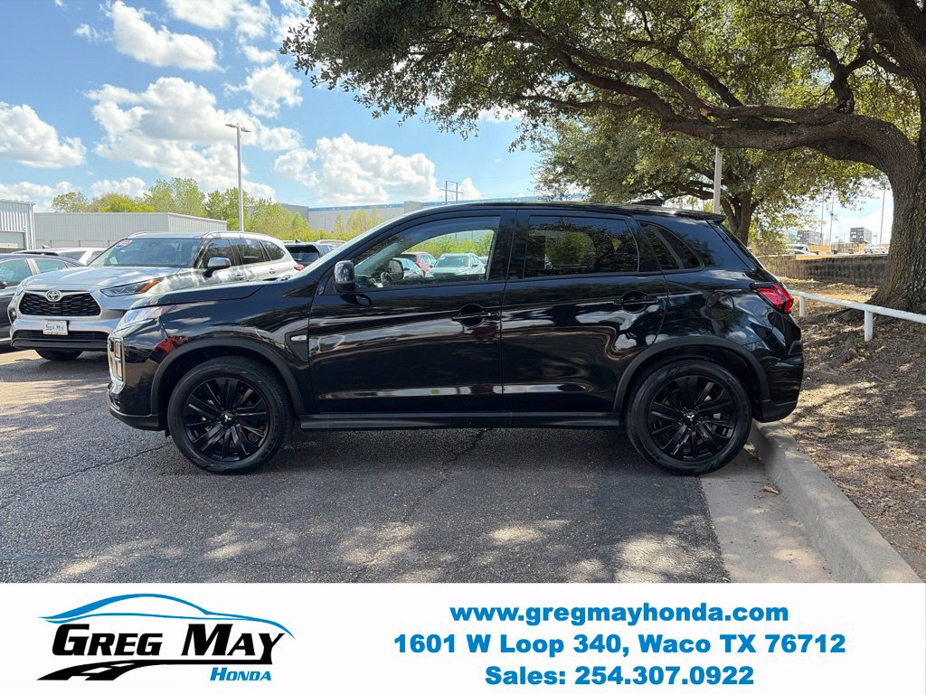 Used 2025 Mitsubishi Outlander Sport LE AWD/4WD image 4