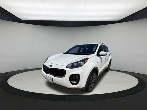Used 2019 Kia Sportage EX w/ EX Sport Appearance Package AWD/4WD image 3