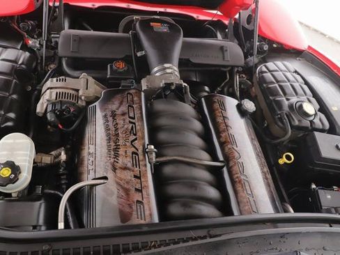 Used 1999 Chevrolet Corvette Convertible w/ Memory Pkg image 15