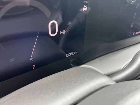 Used 2025 Buick Encore GX Preferred image 40