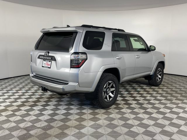 Used 2019 Toyota 4Runner TRD Off-Road AWD/4WD image 26