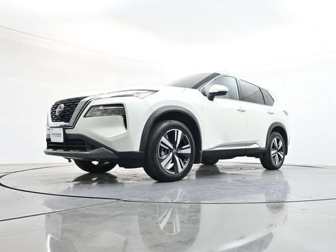Used 2023 Nissan Rogue SL FWD image 28