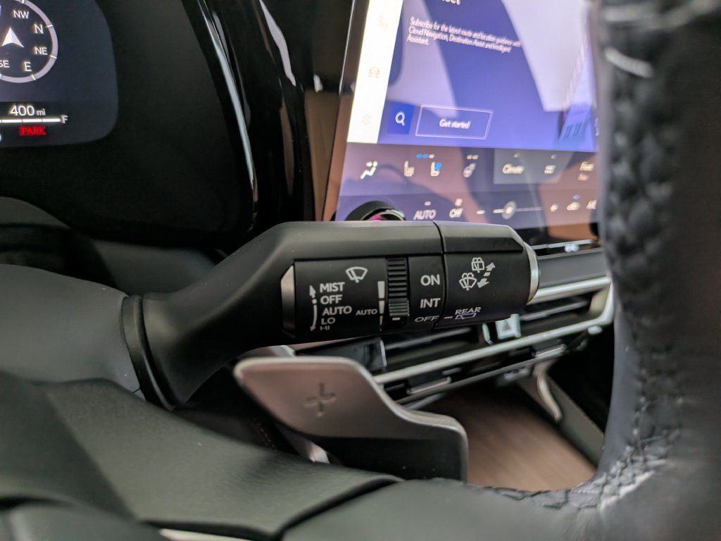 Used 2025 Lexus RX 350 Premium w/ Accessory Package FWD image 35