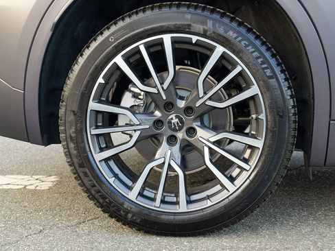Used 2025 Maserati Grecale GT AWD/4WD image 13