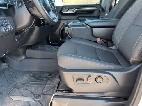 Used 2024 Chevrolet Silverado 1500 RST image 11