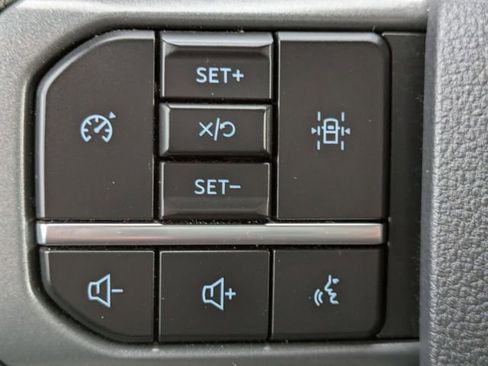 Certified 2022 Ford F150 XLT w/ Equipment Group 302A High image 24