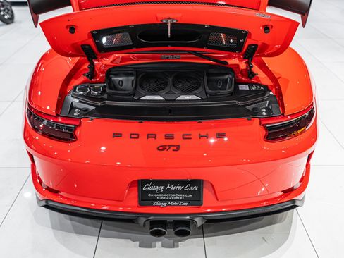 Used 2018 Porsche 911 GT3 RWD image 46