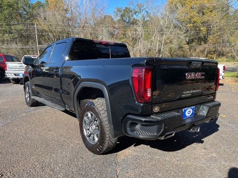 Used 2024 GMC Sierra 1500 AT4 w/ Technology Package image 3
