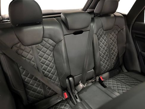 Used 2023 Audi SQ5 Premium Plus w/ Premium Plus Package AWD/4WD image 16