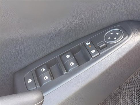 New 2026 Kia Seltos S image 16