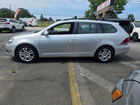Used 2011 Volkswagen Jetta TDI FWD image 6