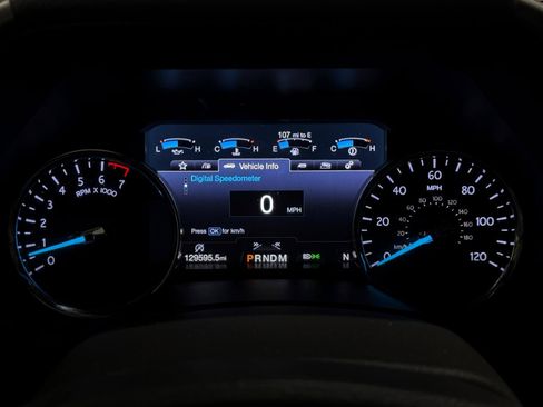 Used 2019 Ford Expedition XLT w/ Equipment Group 202A RWD image 26