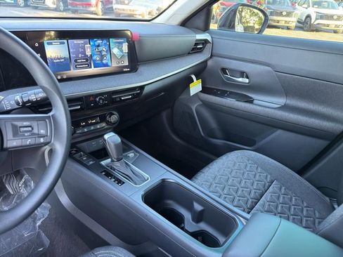 New 2026 Nissan Kicks SV image 22