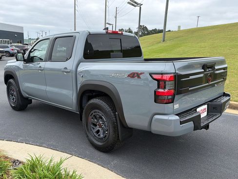 New 2026 Nissan Frontier PRO-4X w/ Pro-4x Convenience Package AWD/4WD image 4