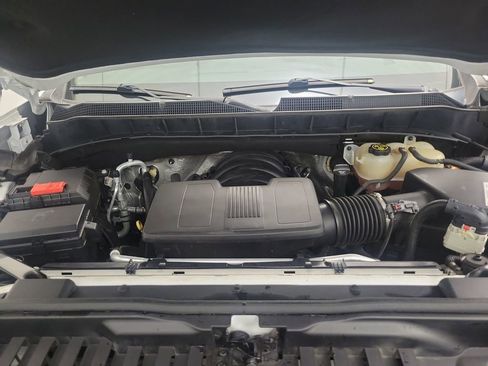 Used 2019 Chevrolet Silverado 1500 LTZ w/ LTZ Premium Package image 32