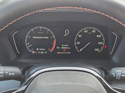Used 2025 Honda Pilot TrailSport image 11