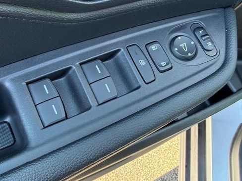 Used 2025 Honda Odyssey EX-L image 14