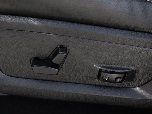 Used 2017 RAM 1500 Sport w/ Convenience Group image 20