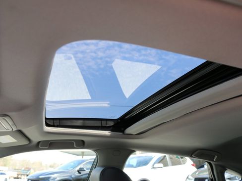 Used 2023 Acura Integra BASE image 25