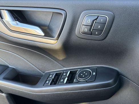 Used 2021 Ford Escape SEL w/ Technology Package image 15