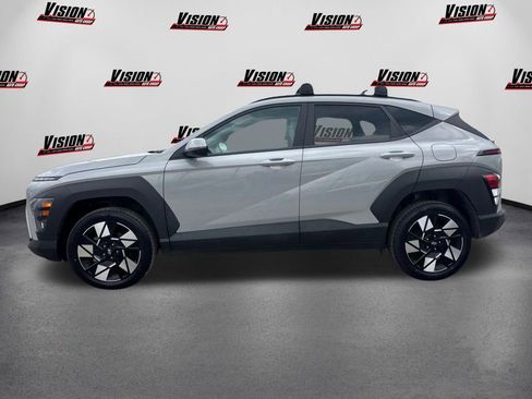 Certified 2025 Hyundai Kona SEL AWD/4WD image 8