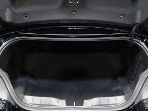 Used 2020 Chevrolet Camaro ZL1 RWD image 48