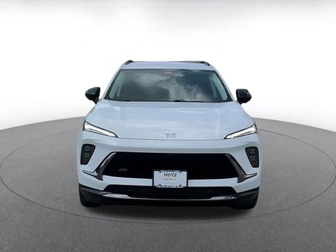 Used 2024 Buick Envision Sport Touring image 4