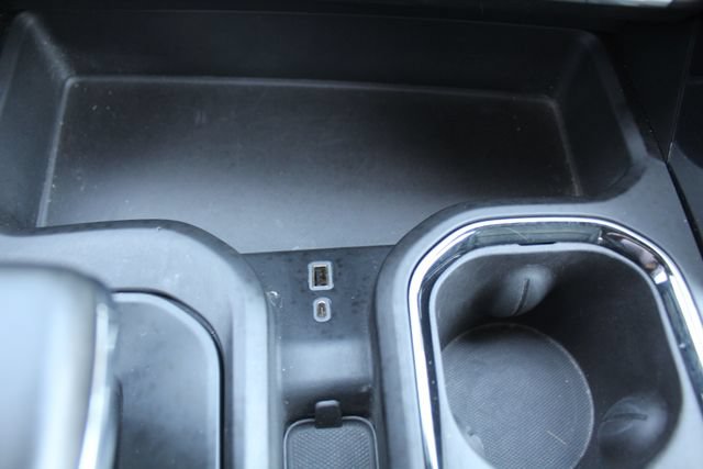 Used 2023 GMC Sierra 1500 AT4X AWD/4WD image 34