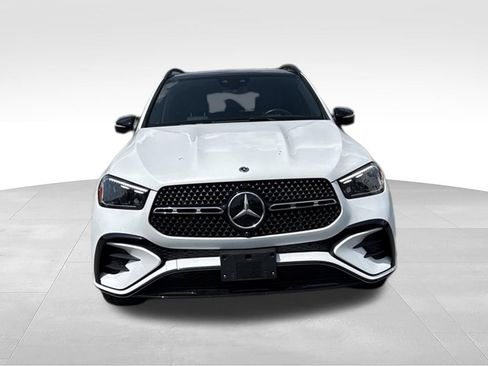 Used 2025 Mercedes-Benz GLE 450e 4MATIC image 2