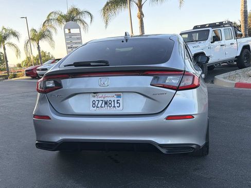 Used 2022 Honda Civic Sport image 4