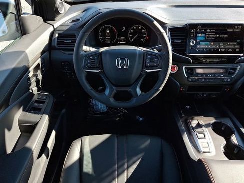 Used 2025 Honda Ridgeline TrailSport+ image 11