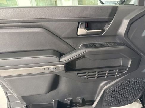 New 2025 Toyota Tacoma TRD Off-Road image 17
